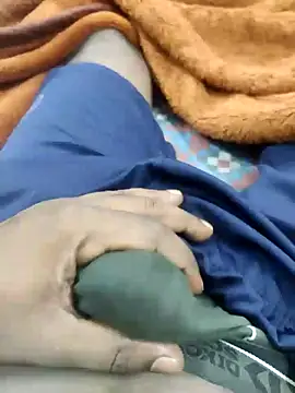 Yourminal online show from October 25, 2025, 7:14 pm