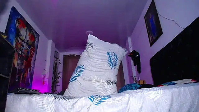 Snapshot of oodirty_hellen chatting on April 5, 2026, 10:49 pm oodirty hellen online show from April 5, 2026, 10:49 pm