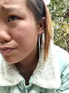 Snapshot of liu-liusexy chatting on December 20, 2025, 4:04 am liu-liusexy online show from December 20, 2025, 4:04 am