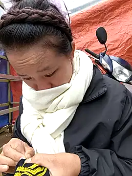 Snapshot of liu-liusexy chatting on December 5, 2025, 2:43 am liu-liusexy online show from December 5, 2025, 2:43 am