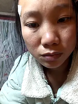 liu-liusexy online show from November 23, 2025, 2:16 pm