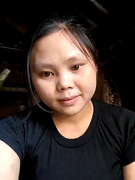 omiu-baby online show from April 8, 2026, 1:29 am