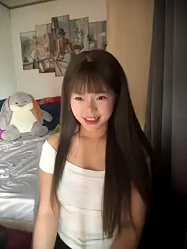 SarahBeii online show from October 19, 2025, 3:09 am