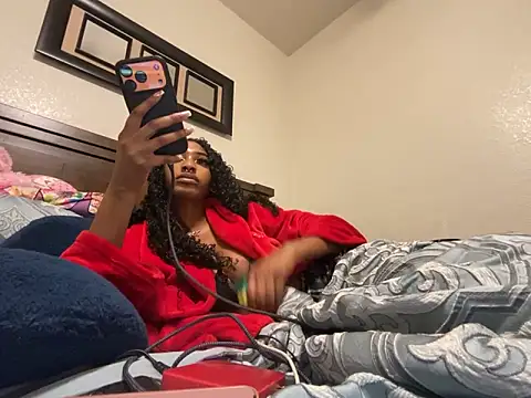 Brooke012 online show from April 14, 2026, 6:40 am