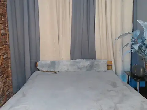 Theia22 online show from September 9, 2025, 8:13 am