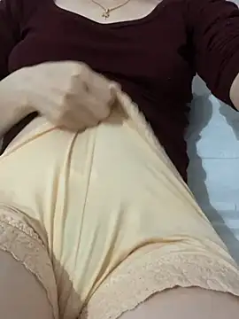 Snapshot of Zinsetka chatting on March 6, 2026, 2:39 am Zinsetka online show from March 6, 2026, 2:39 am