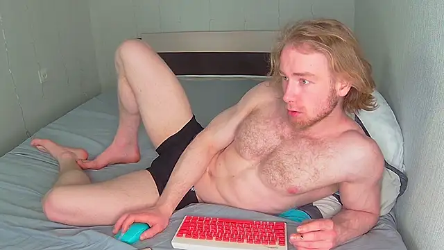 Snapshot of Snow-Bars77 chatting on April 1, 2026, 5:31 am Snow-Bars77 online show from April 1, 2026, 5:31 am