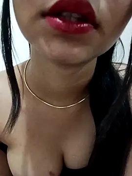 radhya 0 online show from May 7, 2026, 5:16 pm