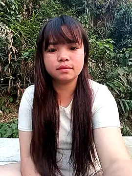 Snapshot of AnHa19 chatting on April 4, 2026, 11:06 am AnHa19 online show from April 4, 2026, 11:06 am