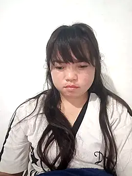 Snapshot of AnHa19 chatting on April 2, 2026, 10:05 pm AnHa19 online show from April 2, 2026, 10:05 pm