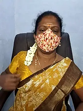 Snapshot of umashreetamil chatting on October 6, 2025, 2:13 am umashreetamil online show from October 6, 2025, 2:13 am