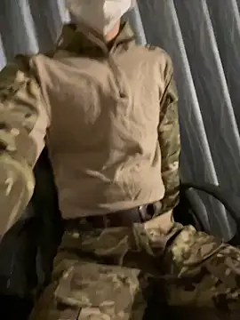 Snapshot of Daddygarry chatting on October 4, 2025, 4:19 pm Daddygarry online show from October 4, 2025, 4:19 pm