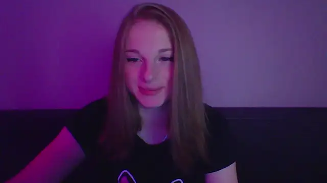 Star Girlish online show from November 4, 2025, 7:06 pm