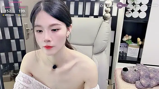 Yueyue-MM online show from May 15, 2026, 1:25 am