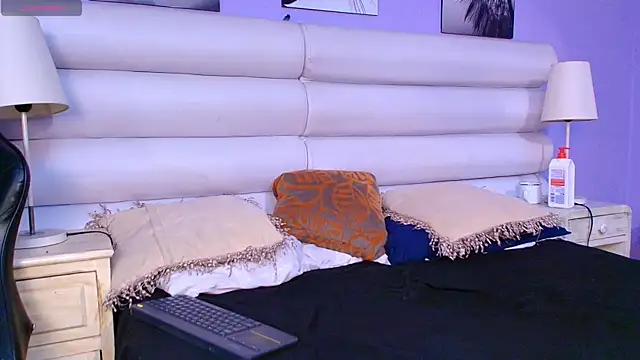 Snapshot of Dante_Flamee chatting on April 1, 2026, 12:28 pm Dante Flamee online show from April 1, 2026, 12:28 pm