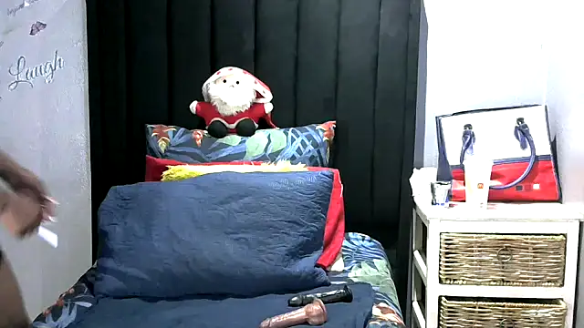 DARKQUEEN xXx online show from December 14, 2025, 11:32 pm