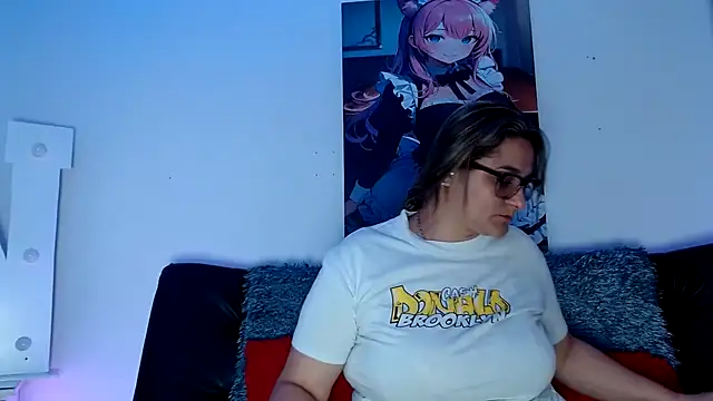 LAHILA COOPERR online show from October 24, 2025, 12:26 pm