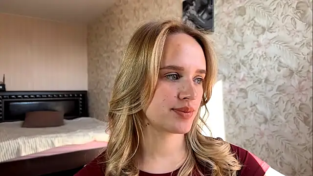 Snapshot of ElisabetLorney chatting on September 30, 2025, 7:36 am ElisabetLorney online show from September 30, 2025, 7:36 am