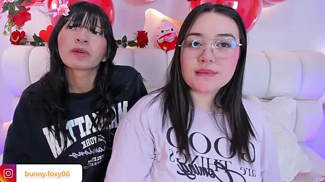 foxybunny online show from February 25, 2026, 5:18 am