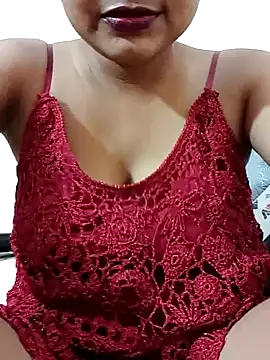 Snapshot of Kriti_Sanon_ chatting on September 8, 2025, 3:33 pm Kriti Sanon online show from September 8, 2025, 3:33 pm