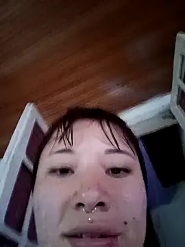 Zulema R1 online show from March 23, 2026, 10:42 pm