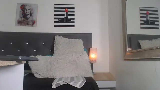 madison  love  online show from February 3, 2026, 7:19 pm