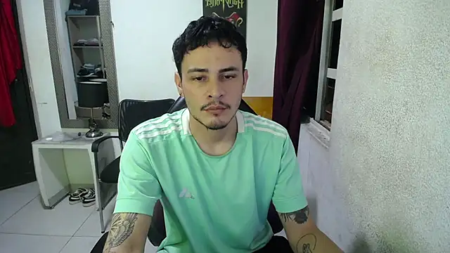 g0lden boss online show from December 21, 2025, 11:27 pm