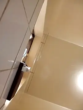 Snapshot of mojeemore chatting on January 18, 2026, 8:51 am mojeemore online show from January 18, 2026, 8:51 am