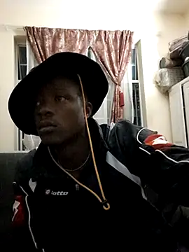 mojeemore online show from October 25, 2025, 5:02 pm