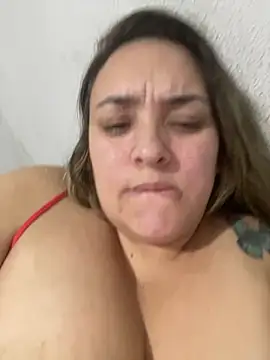 bruna438 online show from May 3, 2026, 12:49 am