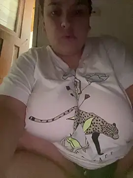 bruna438 online show from May 7, 2026, 1:25 pm
