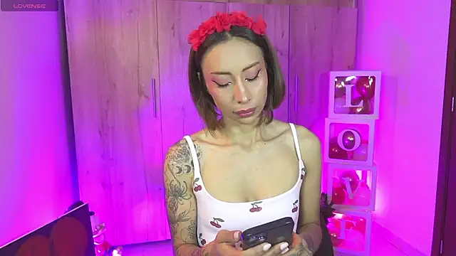 Snapshot of AnnaKimm chatting on February 14, 2026, 10:32 pm AnnaKimm online show from February 14, 2026, 10:32 pm