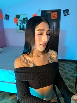  Denisse444 online show from October 21, 2025, 9:03 pm