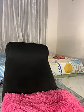 Snapshot of AmyRoss_1 chatting on February 21, 2026, 3:14 pm AmyRoss 1 online show from February 21, 2026, 3:14 pm