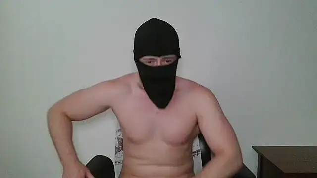 Snapshot of PhantomGent chatting on June 27, 2026, 6:47 pm PhantomGent online show from June 27, 2026, 6:47 pm