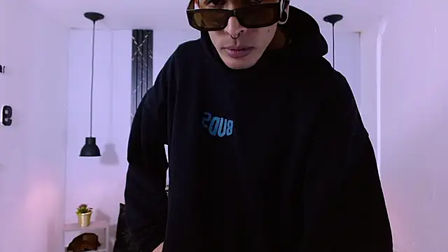 Franvill Trato online show from January 12, 2026, 7:31 pm