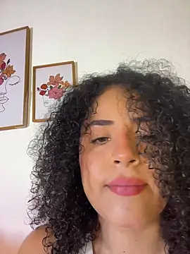 AfroSalvaje online show from January 14, 2026, 3:21 am