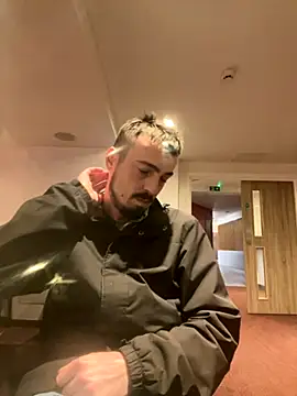 Snapshot of jaycoy22 chatting on November 28, 2025, 9:59 pm jaycoy22 online show from November 28, 2025, 9:59 pm