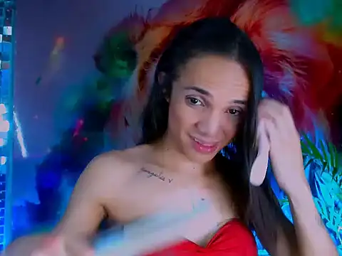 Snapshot of Cristal_Gem1 chatting on September 22, 2025, 5:35 am Cristal Gem1 online show from September 22, 2025, 5:35 am