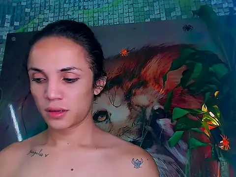 Snapshot of Cristal_Gem1 chatting on October 30, 2025, 7:22 pm Cristal Gem1 online show from October 30, 2025, 7:22 pm