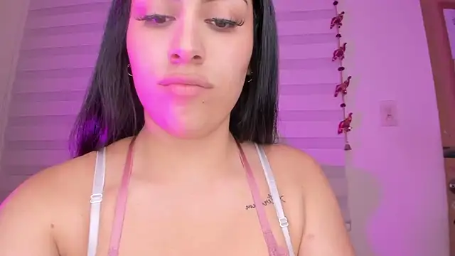 Snapshot of Alejandra-Torres chatting on September 26, 2025, 6:48 pm Alejandra-Torres online show from September 26, 2025, 6:48 pm