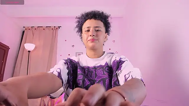 Snapshot of LiaaMoretzz chatting on March 18, 2026, 2:26 am LiaaMoretzz online show from March 18, 2026, 2:26 am