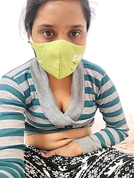 Snapshot of Miss_Riya20 chatting on November 8, 2025, 5:00 am Miss Riya20 online show from November 8, 2025, 5:00 am