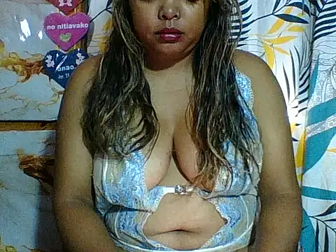 Snapshot of SEXY_METISE chatting on May 21, 2026, 4:54 am SEXY METISE online show from May 21, 2026, 4:54 am
