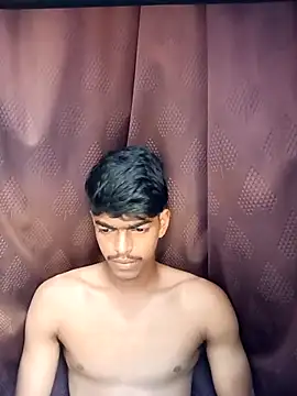 monster 33 online show from October 5, 2025, 4:03 am