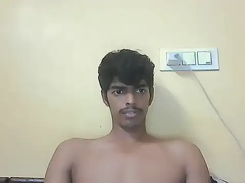 Snapshot of monster_33 chatting on June 8, 2026, 1:55 pm monster 33 online show from June 8, 2026, 1:55 pm