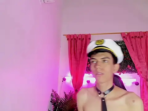 dylan 202520  online show from September 19, 2025, 11:36 am