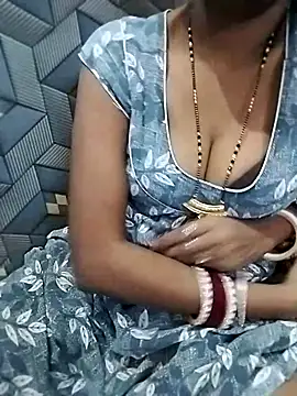 Priyanka-hot online show from October 25, 2025, 4:07 pm