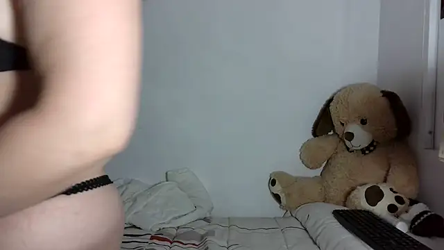 Cuquita83 online show from December 19, 2024, 8:56 am