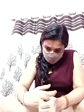 Snapshot of Gullapi chatting on February 4, 2026, 9:43 pm Gullapi online show from February 4, 2026, 9:43 pm